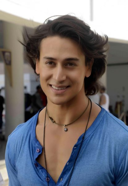 Tiger-Shroff-during-shooting(1)7766