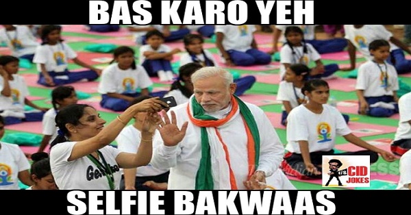 15 Selfies Of Modi With EPIC Captions That Will Make You ROFL..!! RVCJ Media