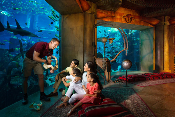 Luxurious-Underwater-Suites-At-Atlantis-The-Palm-Dubai-9