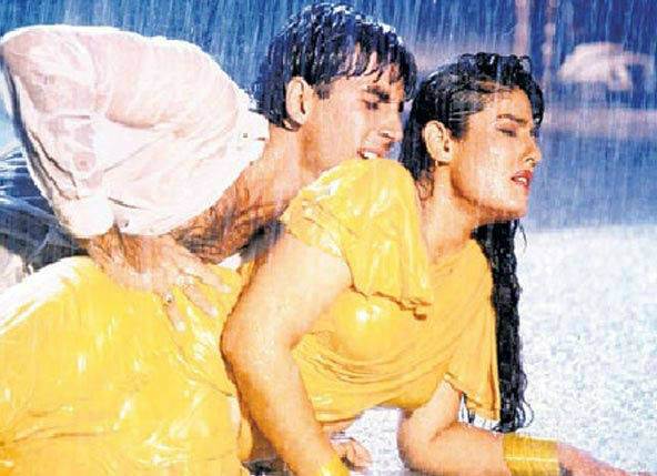 Akshay Didn’t Mention Raveena In Tip Tip Barsa Paani’s Remake Tweet. This Is How Raveena Reacted - RVCJ Media