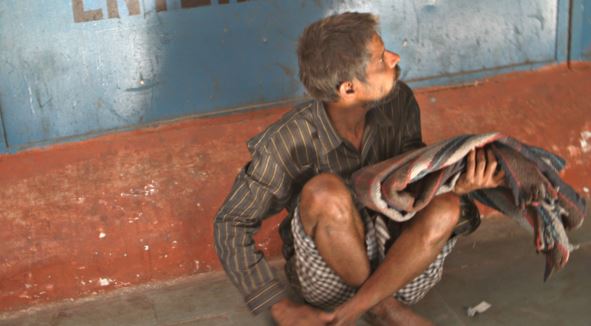 Super Rich Crorepati Beggar Sanctions Loans To Local Buisnessmen Worth Lakhs RVCJ Media