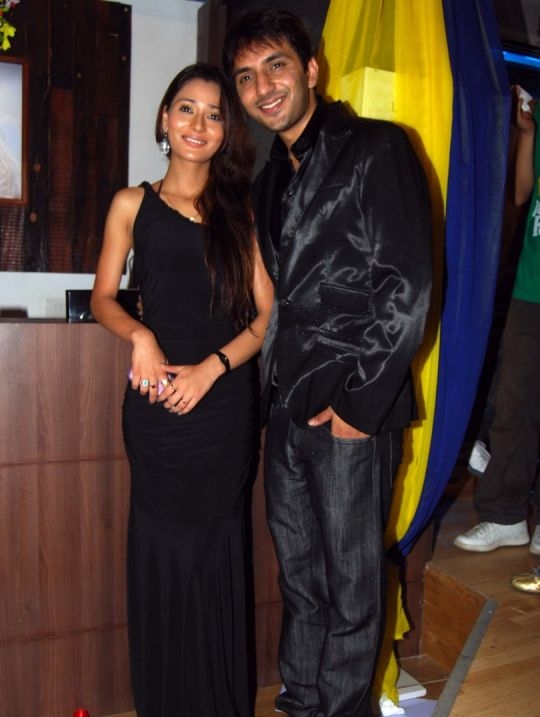 10 Celebs Who Found Their Love In Bigg Boss