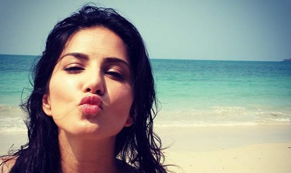 Sunny Leone Wants To Spend New Year With Mr. V, Shares A Facebook Post. Who Is Mr. V? - RVCJ Media