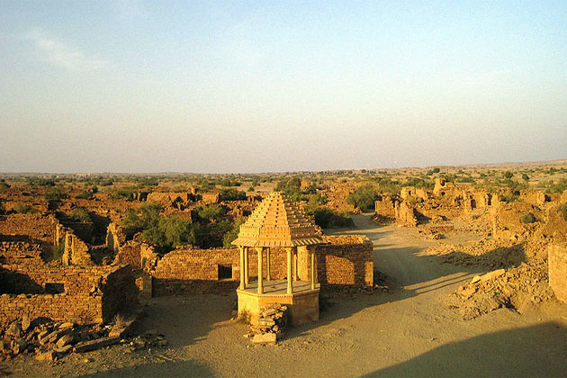 Her Beauty Transformed 84 Villages Into Shamshan Ghat! Check Out The Scary & Shocking Tale
