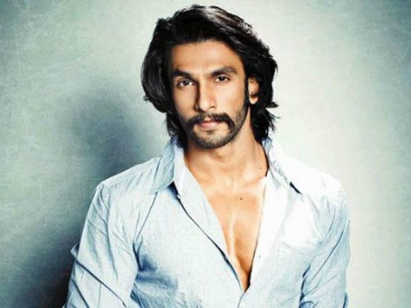 Did Ranveer Singh's Father Pay 10 Lakh For His Debut? This Is What Ranveer Has To Say About It. - RVCJ Media