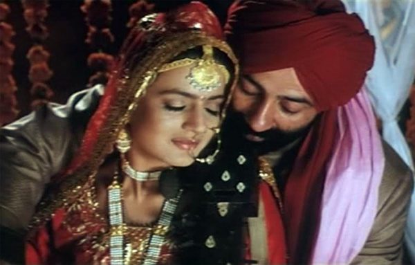 Sunny Deol And Ameesha Patel’s Gadar 2 On Cards? See Director Anil Sharma’s Cryptic Tweet - RVCJ Media