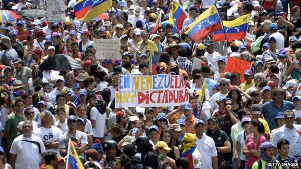 nicolas-maduro-protest