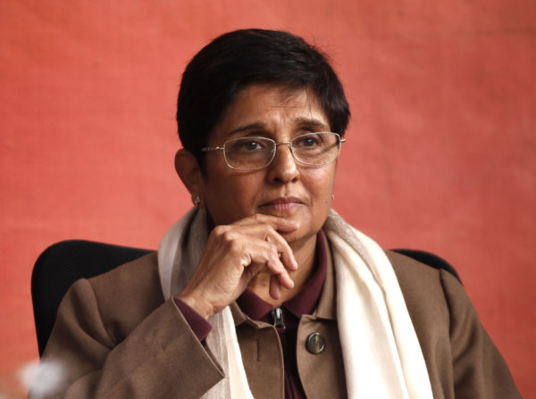 Kiran Bedi Tweets Fake Video Of PM Modi's Mom Doing Garba. Got Trolled & Apologized - RVCJ Media