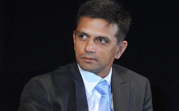 Rahul Dravid Breaks Silence On Infamous Cap Throwing Incident From IPL 2014 During MIvsRR - RVCJ Media