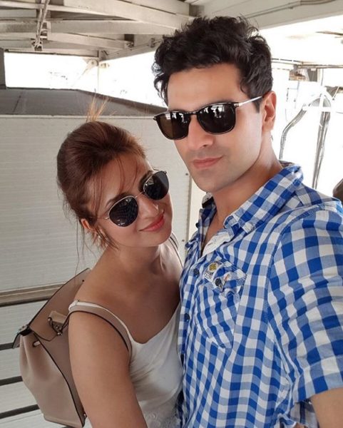 Divyanka &Amp; Vivek Celebrated First Anniversary In Italy &Amp; How They Chilled Out Will Make You Jealous! 4 Divyanka & Vivek Celebrated First Anniversary In Italy & How They Chilled Out Will Make You Jealous! - RVCJ Media