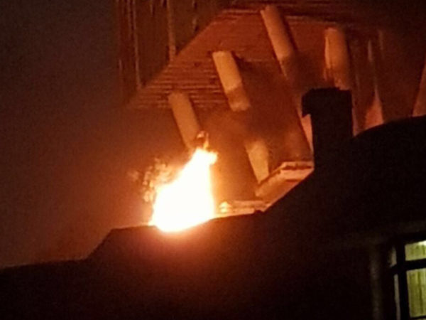 Mukesh Ambani's "Antilia", World's Most Expensive House Catches Fire! Read Details - RVCJ Media