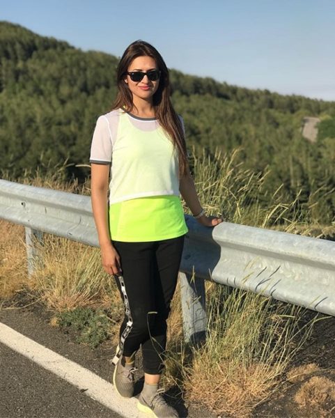 Divyanka &Amp; Vivek Celebrated First Anniversary In Italy &Amp; How They Chilled Out Will Make You Jealous! 5 Divyanka & Vivek Celebrated First Anniversary In Italy & How They Chilled Out Will Make You Jealous! - RVCJ Media