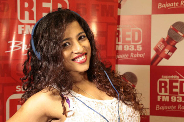 Yuva Sena Leaders Asked Bmc Commissioner To File Rs 500 Crore Suit Against Rj Malishka 2 Yuva Sena Leaders Asked BMC Commissioner To File Rs 500 Crore Suit Against RJ Malishka - RVCJ Media