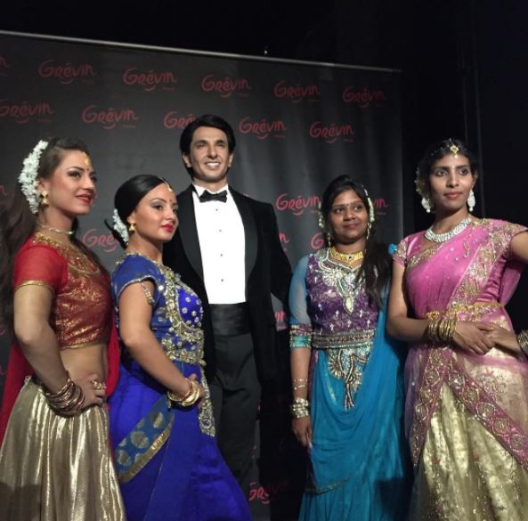 Museum Of Paris Launched Ranveer's Wax Statue! The Outcome Is Damn Funny & Twitter Has Cracked Up! - RVCJ Media