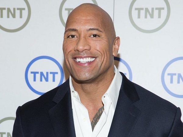 A Die Hard Fan Of Dwayne Johnson Asked Him For Date. This Is How He Surprised Her RVCJ Media