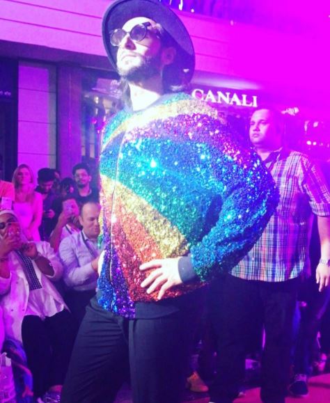 Ranveer Singh Is Back With A New Style Surprise, This Time He Has Turned Rainbow RVCJ Media