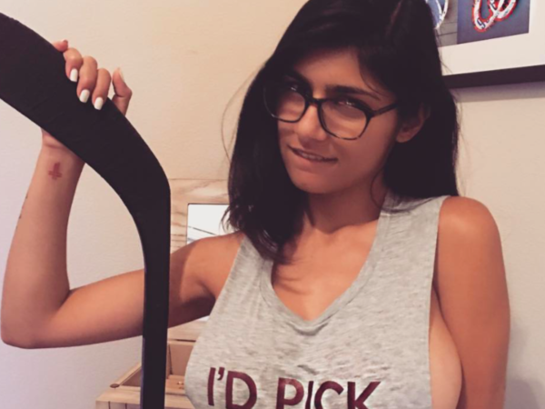 Mia Khalifa Johnny Sins Video - Johnny Sins Gave A Savage Reply To Mia Khalifa's Total Earning As An Adult  Star - RVCJ Media