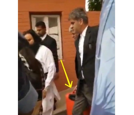 Haryana Deputy Advocate General Suspended For Carrying Ram Rahim’s Briefcase After Conviction - RVCJ Media