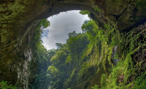 From Outside, It’s Just A Cave But When You See It From Inside, You’ll Go Wow 2 From Outside, It’s Just A Cave But When You See It From Inside, You’ll Go WOW - RVCJ Media