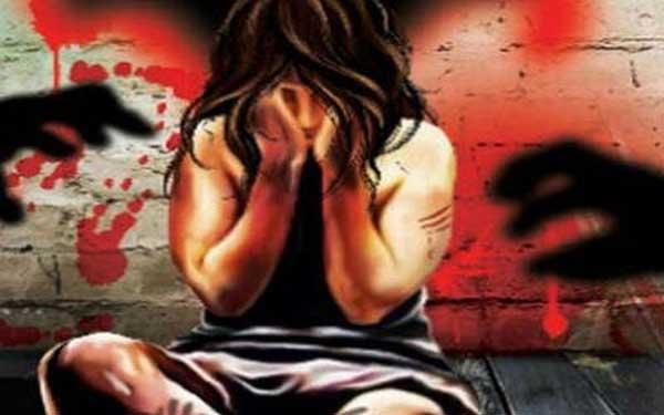 Cop Raped 15 Yr Girl! Her Father Got Heart Attack & Died On The Spot! - RVCJ Media