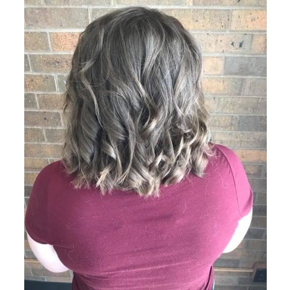 16-Yr Depressed Girl Asked Hairstylist To Shave Her Hair! She Spent 13 Hours &Amp; Result Is Awesome 4 16-yr Depressed Girl Asked Hairstylist To Shave Her Hair! She Spent 13 Hours & Result Is Awesome - RVCJ Media