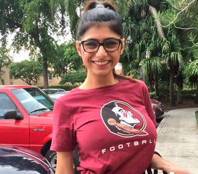 9 Reasons Why Everyone Just Loves Mia Khalifa! 4 9 Reasons Why Everyone Just Loves Mia Khalifa! - RVCJ Media