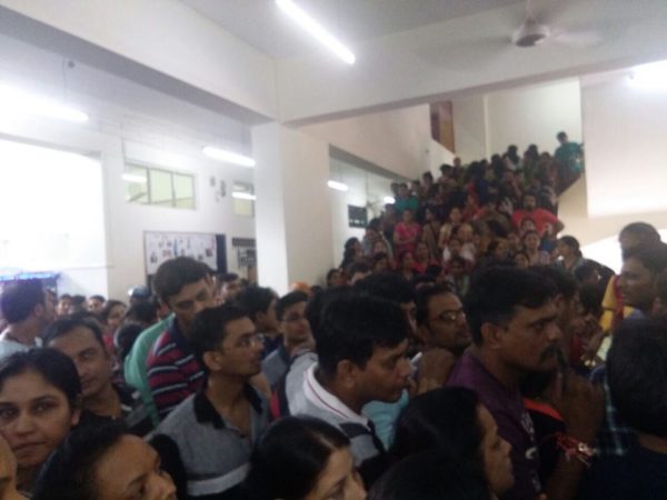 4 Year Old Girl Raped For 4 Days By Peon! Parents Hold Huge Protest Outside School! - RVCJ Media