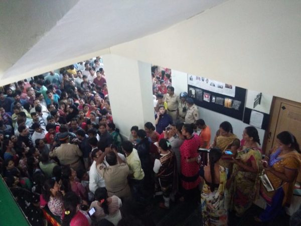 4 Year Old Girl Raped For 4 Days By Peon! Parents Hold Huge Protest Outside School! - RVCJ Media