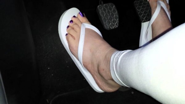 11 Weirdest Driving Rules Across The World! Have You Heard Of Them Before? - RVCJ Media