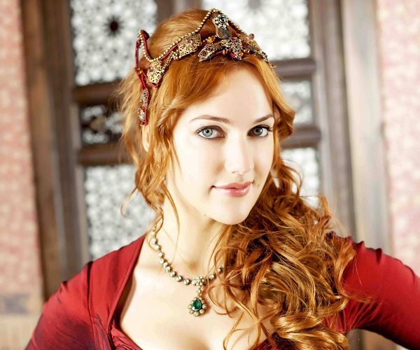 10 Countries Where You Can Find The Most Beautiful Women Of The World 8 10 Countries Where You Can Find The Most Beautiful Women Of The World - RVCJ Media