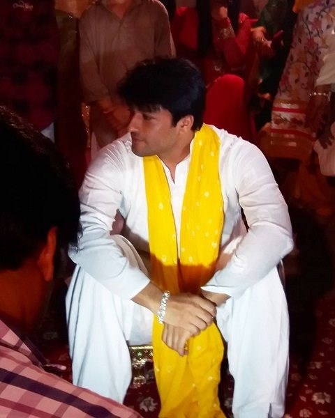 Diya Aur Baati Hum Actor Sooraj Aka Anas Rashid Marries 14 Years Younger Heena Iqbal 2 Diya Aur Baati Hum Actor Sooraj Aka Anas Rashid Marries 14 Years Younger Heena Iqbal - RVCJ Media