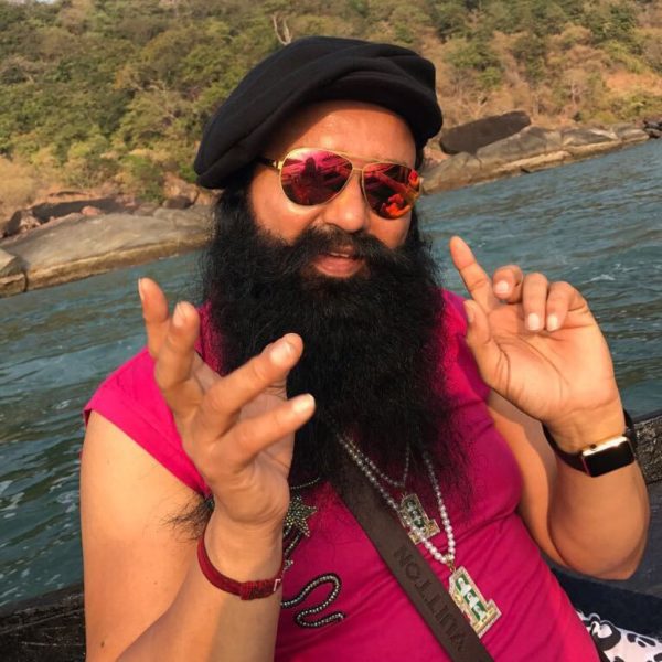One More Secret Out! Pitaji Msg Asked All His Female Followers To Keep Karva Chauth Fast For Him 2 One More Secret Out! Pitaji MSG Asked All His Female Followers To Keep Karva Chauth Fast For Him - RVCJ Media