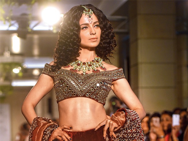 “The Industry Isn’t Just Made Up Of Four Actors,” Kangana Lashed Out At Pay Disparity In Bollywood 3 “The Industry Isn’t Just Made Up Of Four Actors,” Kangana Lashed Out At Pay Disparity In Bollywood - RVCJ Media