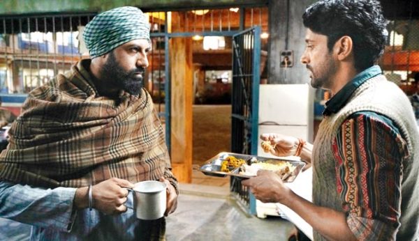 Lucknow Central V/S Simran! Check Out Who Won At The Box Office On The Opening Day! - RVCJ Media