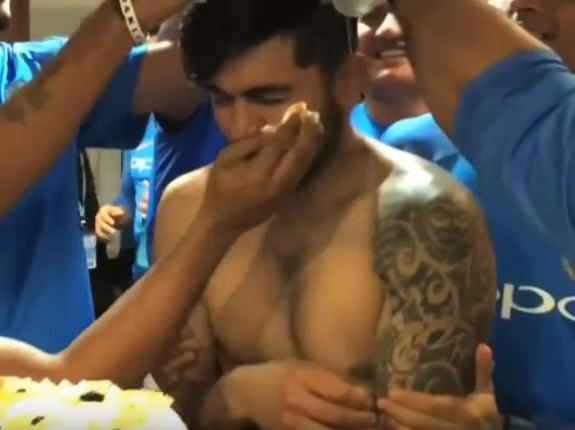 Team India Celebrates Manish Pandey's Birthday In Style. Dhoni's Actions Can't Be Missed RVCJ Media