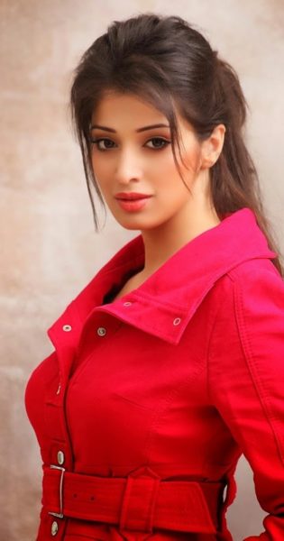 Dhoni'S Ex Gf Raai Laxmi Speaks A Lot About Her 5 Yr Long Affair With Him! 2 Dhoni's Ex GF Raai Laxmi Speaks A Lot About Her 5 Yr Long Affair With Him! - RVCJ Media