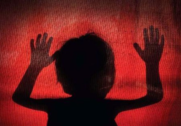6-Yr Girl Went To Buy Biscuit, 25-Yr Man Showed Her Chocolate &Amp; Raped Her. She’s In Coma 3 6-Yr Girl Went To Buy Biscuit, 25-Yr Man Showed Her Chocolate & Raped Her. She’s In Coma - RVCJ Media