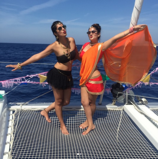 Meet New Internet Sensation - Taapsee Pannu’s Sister Shagun! She’s Even More Glamorous & Gorgeous RVCJ Media