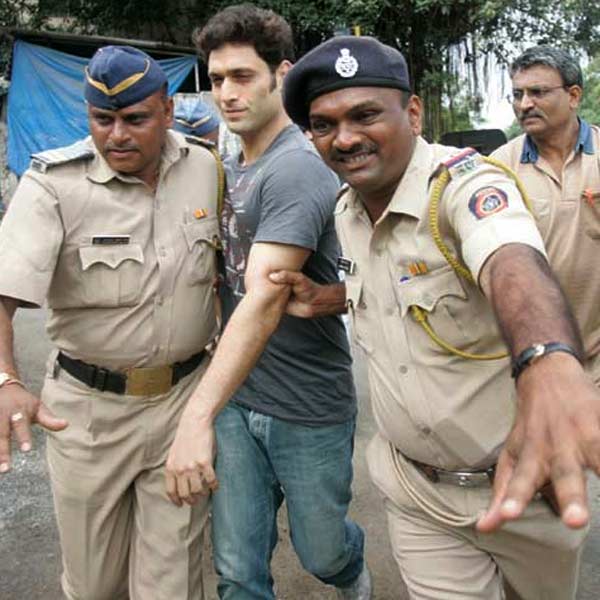 9 Most Hyped Bollywood Scandals That Curated A Lot Of Buzz 2 9 Most Hyped Bollywood Scandals That Curated A Lot Of Buzz - RVCJ Media