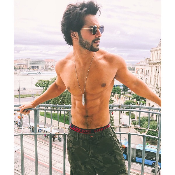 Hater Trolled Varun Dhawan For Wearing Cheap Underwear. Here'S What He Replied! 2 Hater Trolled Varun Dhawan For Wearing Cheap Underwear. Here's What He Replied! - RVCJ Media