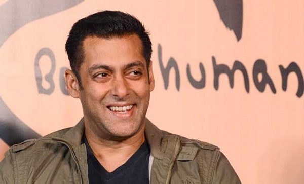 10 Bollywood Actors Who Have A Successful Side Business 9 10 Bollywood Actors Who Have A Successful Side Business - RVCJ Media