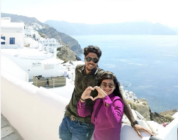 During Ipl Match, Umesh Fell In Love With A Girl Sitting In Stadium. Read Their Cute Love Story 5 During IPL Match, Umesh Fell In Love With A Girl Sitting In Stadium. Read Their Cute Love Story - RVCJ Media