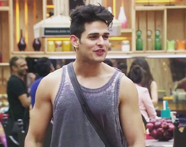Salman Slammed Priyank To Make Personal Comments On Arshi &Amp; Got It Back From Twitter 2 Salman Slammed Priyank To Make Personal Comments On Arshi & Got It Back From Twitter - RVCJ Media