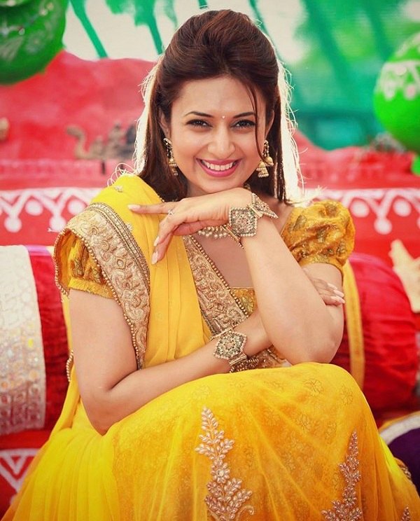 Divyanka Tripathi Was Called Pathetic For Her Haryanvi Role. She Gave It Back With A Strong Reply 2 Divyanka Tripathi Was Called Pathetic For Her Haryanvi Role. She Gave It Back With A Strong Reply - RVCJ Media