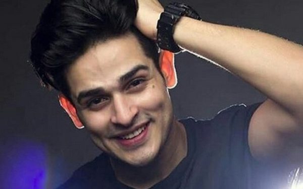 Priyank’s Girlfriend Divya Doesn’t Want Him To Return On Bigg Boss 11 &Amp; She Has A Genuine Reason 2 Priyank’s Girlfriend Divya Doesn’t Want Him To Return On Bigg Boss 11 & She Has A Genuine Reason - RVCJ Media
