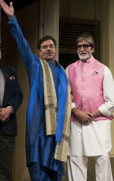 Shatrughan Wished B'Day To Kader Khan But Posted Big B's Pic. Gets Trolled By Twitterati - RVCJ Media