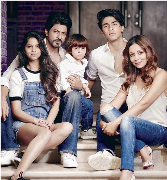 SRK's Family Will Allow Him To Continue Acting Only If He Fulfills This 1 Condition - RVCJ Media