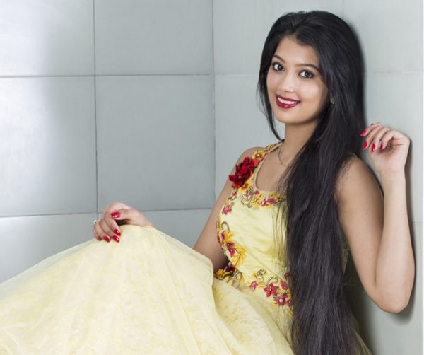 Your Favorite Tv Actress &Amp; Former Bigg Boss Contestant Is All Set To Make Debut In Bollywood 2 Your Favorite TV Actress & Former Bigg Boss Contestant Is All Set To Make Debut In Bollywood - RVCJ Media