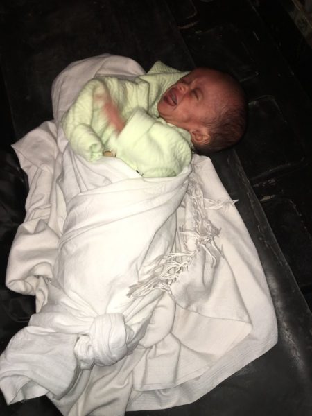 Mumbai Guy Found Abandoned Baby. Here's What He Did With The Help Of Twitter & Police - RVCJ Media