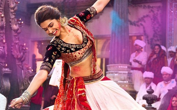 Miss World Manushi Chhillar’s Awesome Dance On Deepika’s Song Proves She’s All Set For Bollywood 3 Miss World Manushi Chhillar’s Awesome Dance On Deepika’s Song Proves She’s All Set For Bollywood - RVCJ Media